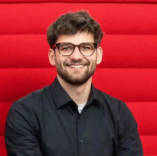 Tim Weiß – Team für CAS genesisWorld